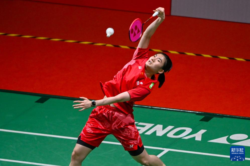 体育练俊杰家人做客体育休闲频道 分享奥运夺冠的喜悦