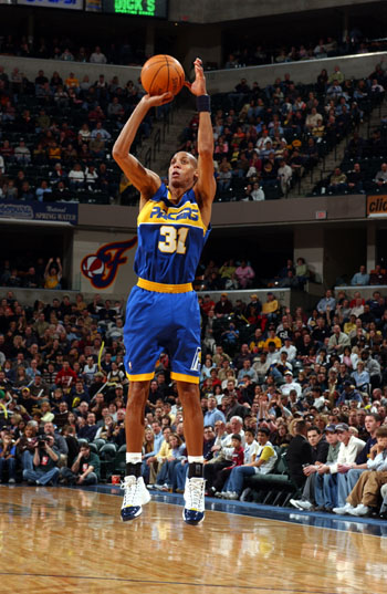 据贡献者 据贡献者