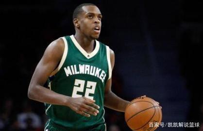 赛中配合捕 赛中配合捕